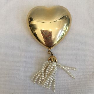 Estee Lauder Vintage Enamel Gold Heart With Pearls Powder Compact