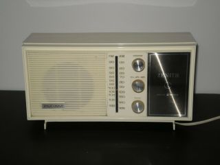 Zenith Am/fm Radio Model Z412w The Astor 1968