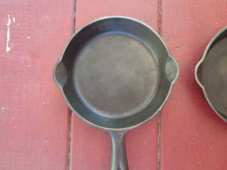 Two DIFFERENT Antique Griswold Cast Iron No 3 Skillets BLOCK Smooth & Smoke Ring 7