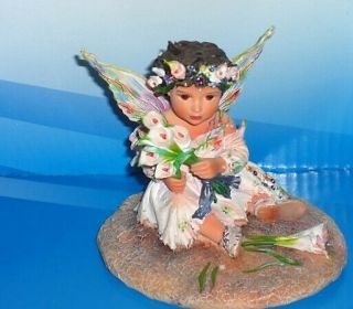 Christine Haworth Faerie/ Fairy Leonardo Figurine/ Ornament Sweet Baby Lilly