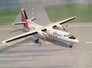 Air England FH - 227 N378NE 1/400 scale airplane model Aeroclassics 4