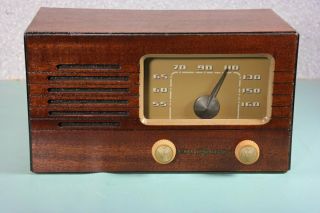Old General Electric Wood Tube Radio