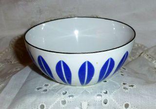 Vintage Mid Century Catherine Holm Lotusware 4 " Bowl Blue Lotus On White Modern