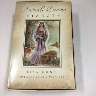 Animals Divine Tarot.  Lisa Hunt.  Book,  Deck,  Bag,  Box.