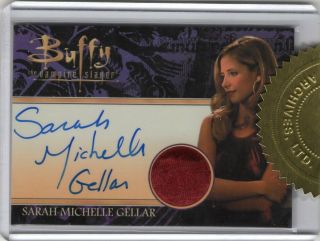 Buffy Ultimate Collectors Series 2 Sarah Michelle Gellar Autograph Costume Card