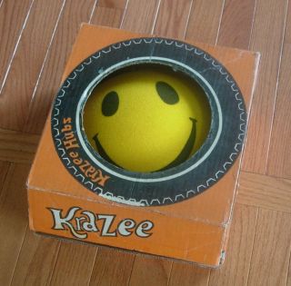 Krazee Hubs Smiley Face C.  1972 - 73 Boxed Pop Culture Icon