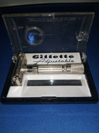 Vintage 1959 Gillette Adjustable Razor In Orignal Case