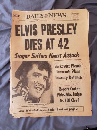 Elvis Dies Daily News Newspaper 8/17/1977,  Son Of Sam Content As Well