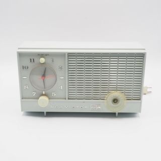 Vintage Rca Victor Model Rfd11a Table Top Tube Clock Radio