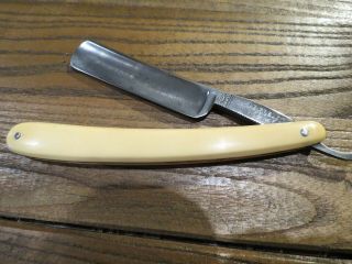 Old French Straight Razor Le Grelot P.  Hospital Royal Canada 5/8 Thiers France