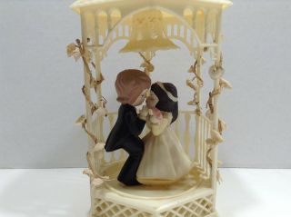 Vintage Wilton Gazebo Wedding Cake Topper 2