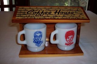 Coffee House Stand & 2 Vintage White Hocking Mom Dad Mugs – Myrtle Beach