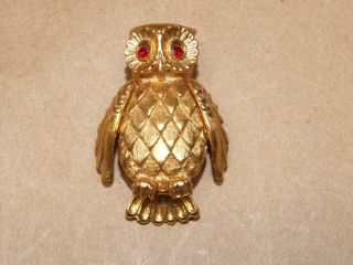 Vtg Vanda Goldtone Red Rhinestone Owl Solid Perfume Pendant / Brooch W/ Contents