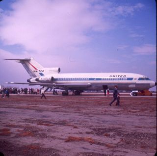 United Airlines,  Boeing 727,  N7007u,  In 1964,  Slide
