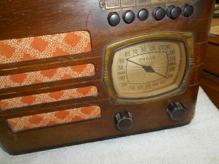 Philco Model 37 - 7 Radio Pre - War Wooden Case
