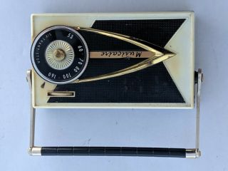 Vintage Musicaire Six Transistor Pocket Radio W Case
