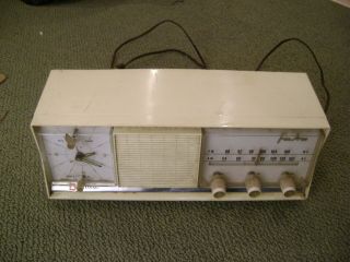 Vintage Panasonic Am - Fm Tube Alarm Clock Radio 720 1960s 2 - Band
