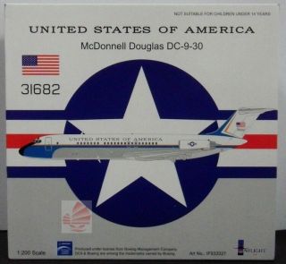 Inflight200 United States Air Force C - 9c 1:200 Diecast Plane Model If932027