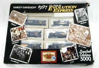 Harley - Davidson 1997 " Evolution Express " Limited Edition Ho Scale Train Set