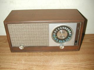 Vintage 1950s Zenith Am/fm Tube Radio Model X323,