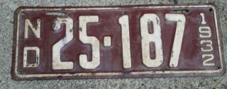 1932 North Dakota License Plate,  25 - 187,  Good Tag.