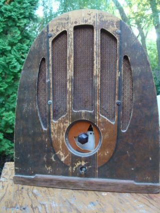 Philco Model 37 - 84 Cathedral Tube Radio