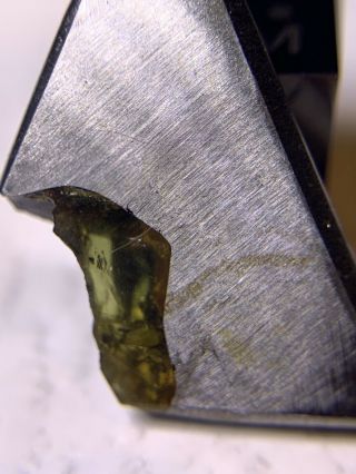 Meteorite Esquel,  Pallasite Pmg 2.  20 Grams,  Quality Slice