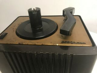 Vintage RCA Victor 45 - EY - 2 45 RPM Record Player POWERS ON Parts Restoration 6
