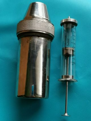 WW2.  medical container.  Syringe. 8