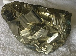 Gorgeous Pyrite Crystal Cluster Mineral Specimen Fools Gold 1,  129.  45 Grams 2.  5lb