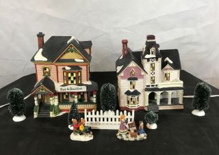 Dickens Collectibles - Christmas Village - Bed & Breakfast,  House W/ Extra