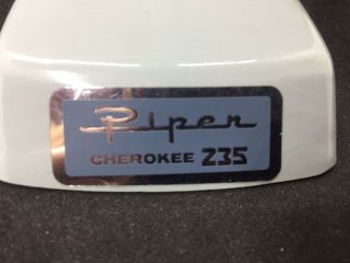 TOPPING Piper Cherokee 235 Model 11