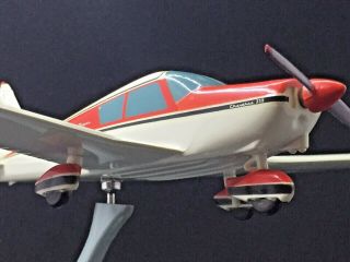 Topping Piper Cherokee 235 Model