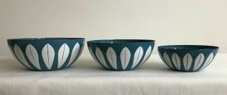 Cathrineholm Enamel Blue Lotus Bowls.  Set Of 3 Norway.  5.  5 ",  7 ",  8 Inches