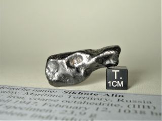 meteorite Sikhote - Alin,  Russia,  complete regmaglypted individual 23,  9 g 2
