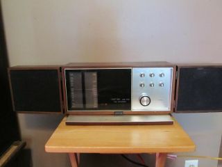Vintage Realtone Model 5234 Solid State Am/fm Stereo Wood Cabinet W/speakers
