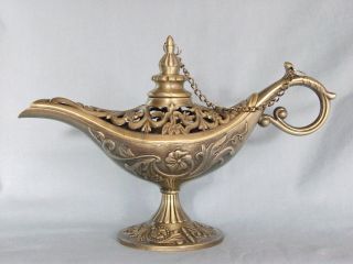 Magic Aladdin Lamp Bronze Colour Souvenir From Dubai United Arab Emirates Uae
