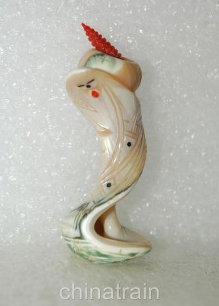 Stewart Quandelacy Carved Green Snail Shell Corn Maiden Zuni Fetish (1998)