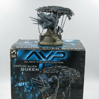 Palisades Avp Alien Vs Predator Captive Alien Queen 6.  5 " Bust 387/5000 W/box