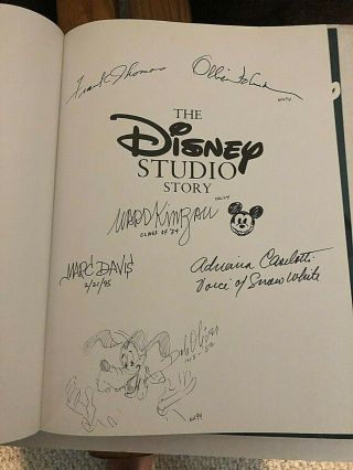 THE DISNEY STUDIO Story Book Signed by 6 Artists with Sketches 1988 3