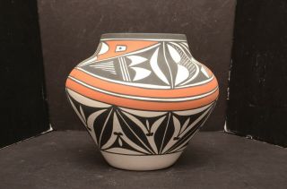 Large Loretta Joe Acoma Pueblo Olla Native American Indian Pottery Vase Jar 9 "