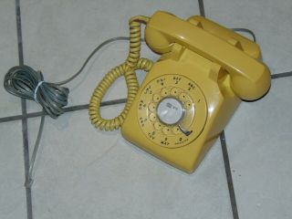 Rotary Phone Western Electric Desk Model 500 C/d 2 - 74 Yellow