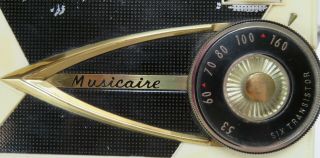Vintage Musicaire 6 Transistor Radio In Leather Case Cream & Black