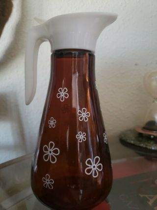 1960s Mid Century Modern Thatcher Brown Glass Syrup Pitcher With White Daisy 