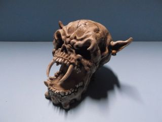 Summit Skull Figurine 7 " In Fanged Bone Vampire Mara Earrings Creepy