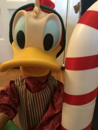Santa’s Best Mickey Unlimited Disney Donald Duck Animatronic Figure 2