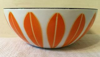 Unusual Small Size Mid - Century Cathrineholm Norway Orange Lotus Enamel Bowl 5.  5 "