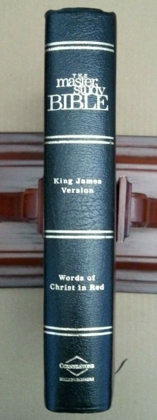 Master Study Bible King James Version,  Cornerstone Black Bonded Leather Edition