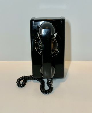 Vintage 1970 Itt Rotary Dial Wall - Mounted Phone Telephone Black