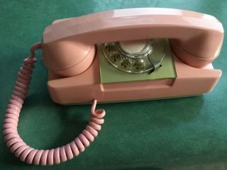 Vintage Gte American Electric Pink " Starlite " Princess Style Rotary Telephone